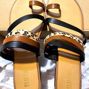 Kenneth Cole Reaction Sandals (NEW) Spring Toe Loop 10 Womens‎